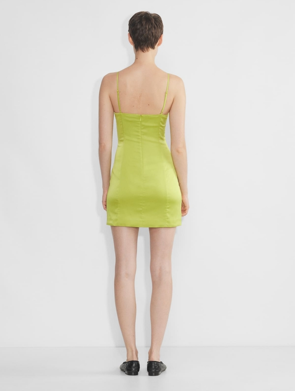 ARITZIA Sunday Best Shimmer Satin Mini Dress In Pear Green Size 12 - Picture 2 of 15